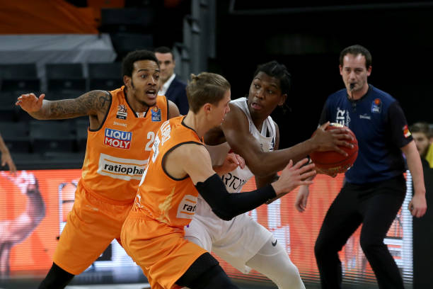 联赛中的地 联赛中的地