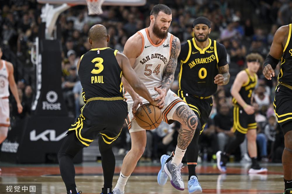 他的加盟为 他的加盟为