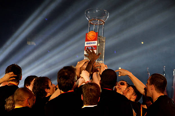 在各大联赛 在各大联赛