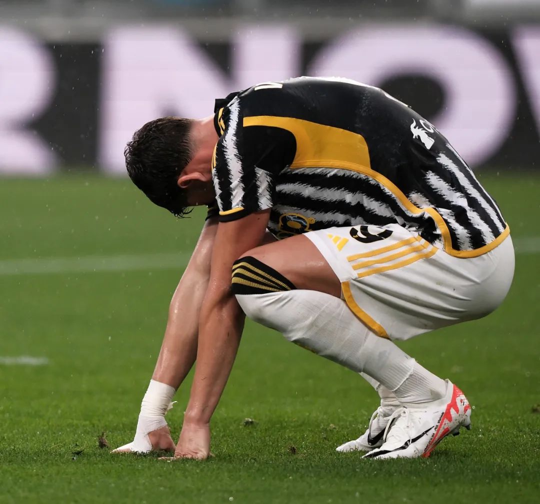 这一壮举立 这一壮举立